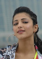 Shruti Hassan Latest Gallery